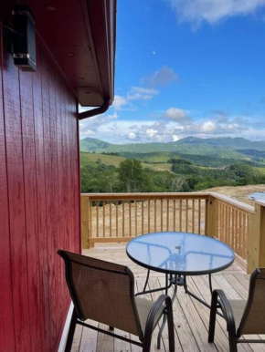 Crestview-Spectacular 3 bed 3 bath 5 min to slopes